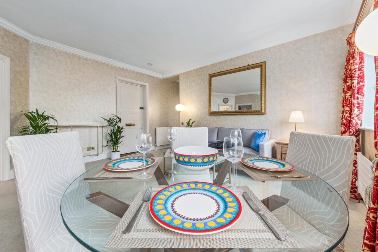 The Mayfair Large Snug London Luaran gambar